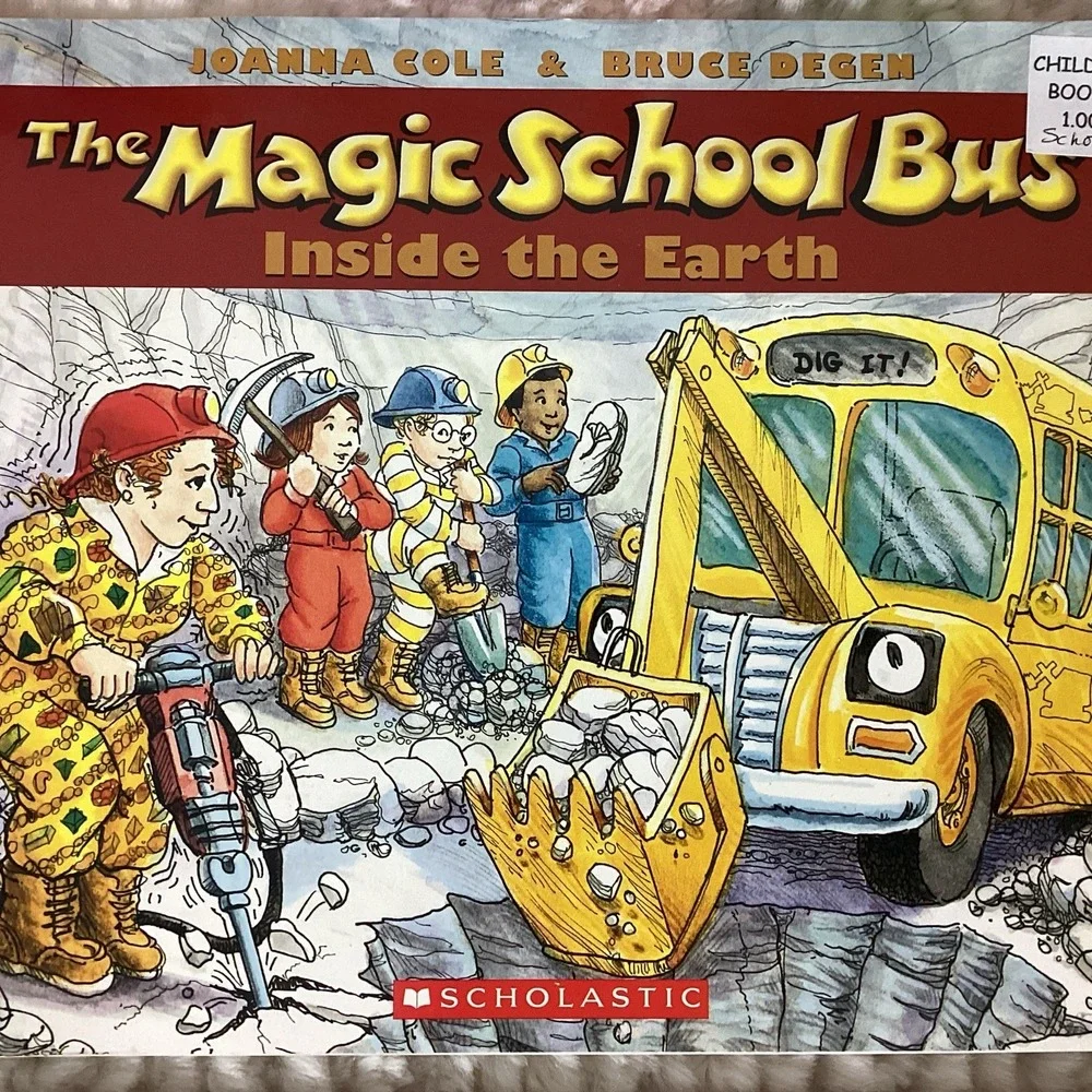 Magic School Bus Cole Degen Children's Picture Book Lot 10 Books, 1 DVD Science